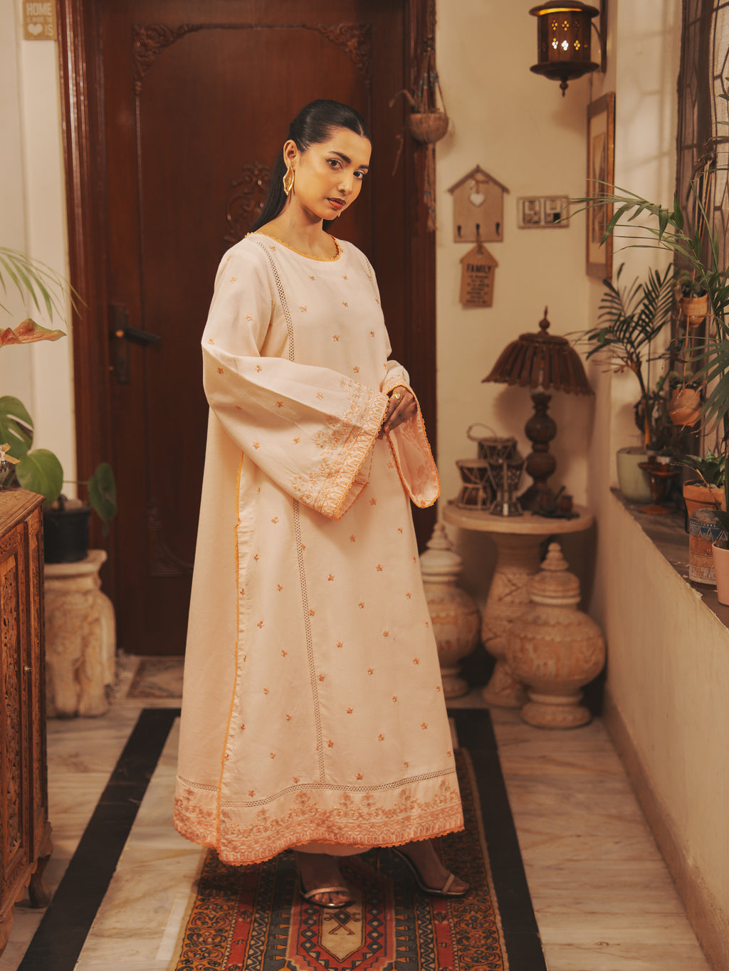 L01 - Soft Peach